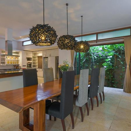 Villa Kaira Estate Canggu Dış mekan fotoğraf