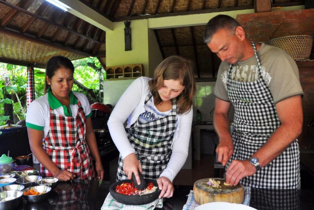 Villa Kaira Estate Canggu Dış mekan fotoğraf